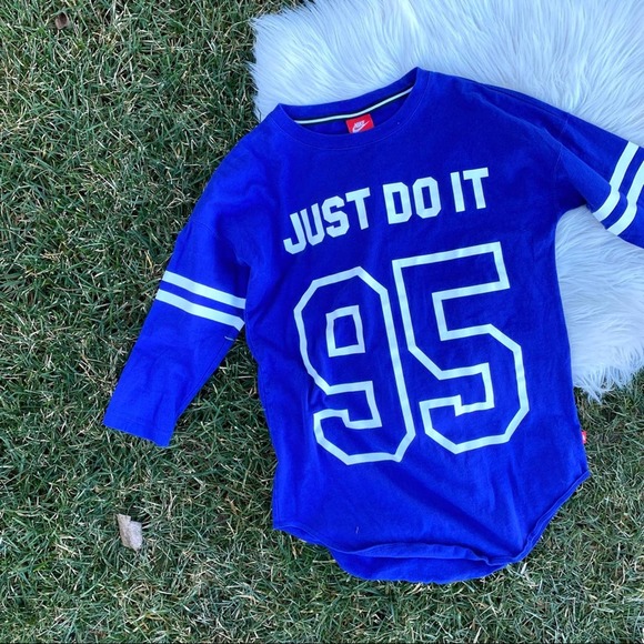 Nike Just Do It blue 3/4 sleeve top small - Picture 1 of 5